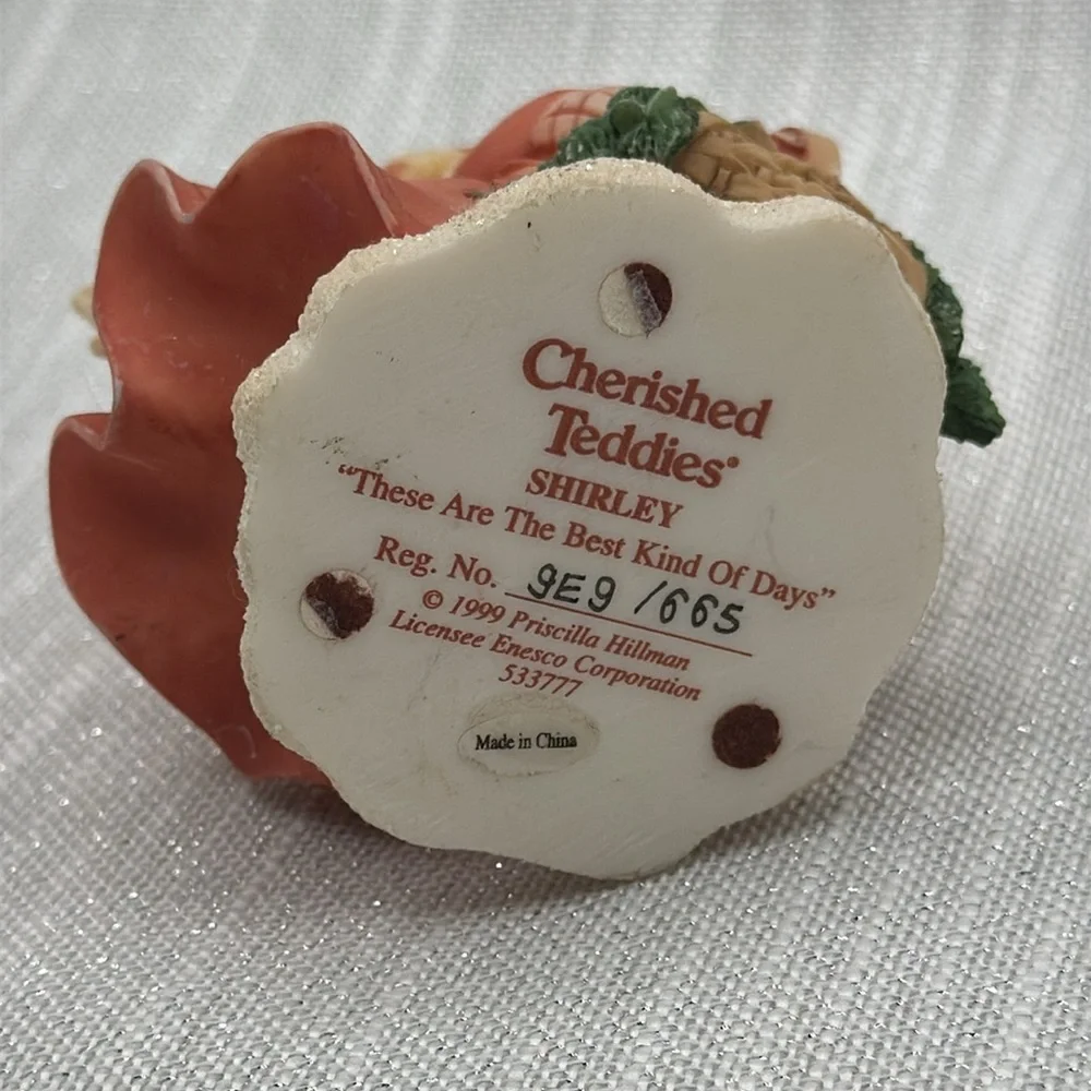 Cherished Teddies Shirley 1999 Limited Edition Release Christmas Figurine Enesco